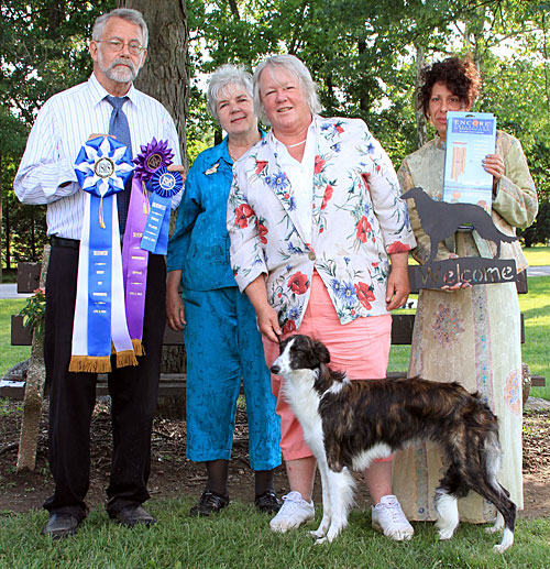 Winners Bitch/Best of Winners/Best Puppy